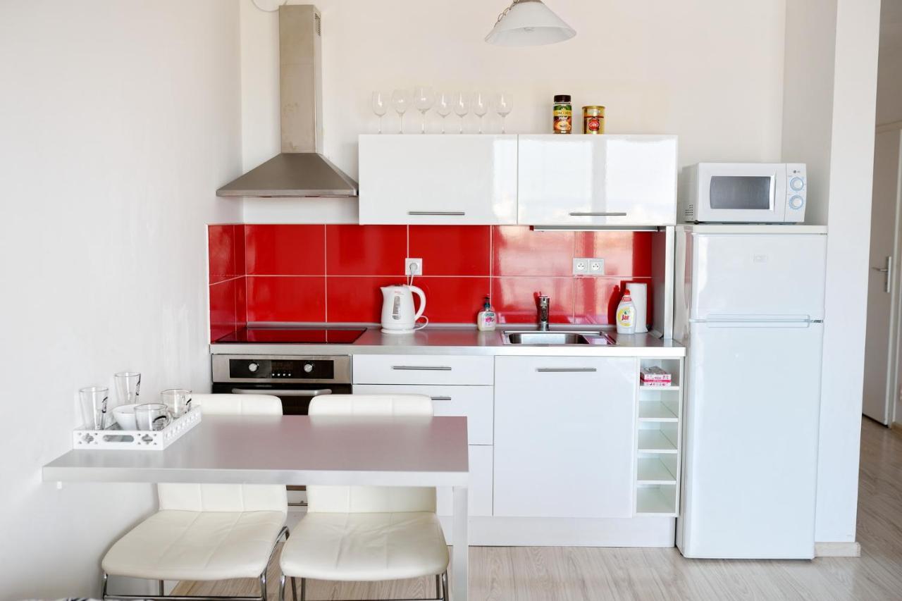 Apartman Centroom Piest'any Eksteriør bilde